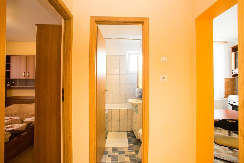 Sky Residence Bucureşti Phòng bức ảnh