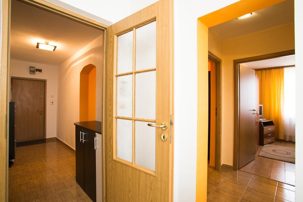 Sky Residence Bucureşti Phòng bức ảnh
